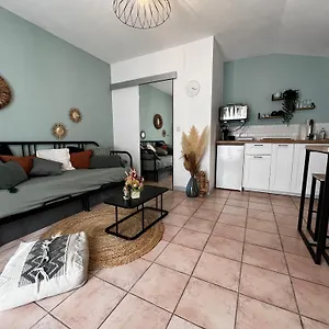  Appartement Aix-en-provence, Charmant Studio Proche Toutes Comodites Et Axes Routiers, Linges Fournis